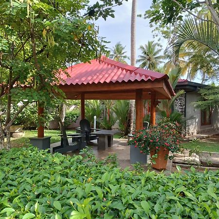 Avalon Village Resort Induruwa Exterior foto