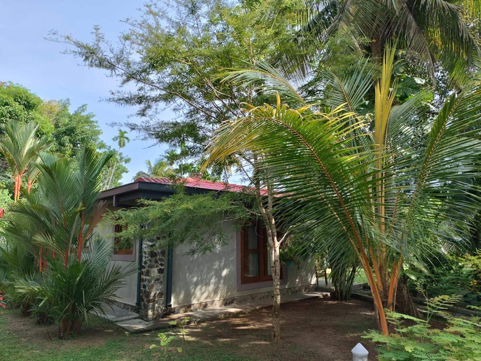 Avalon Village Resort Induruwa Exterior foto